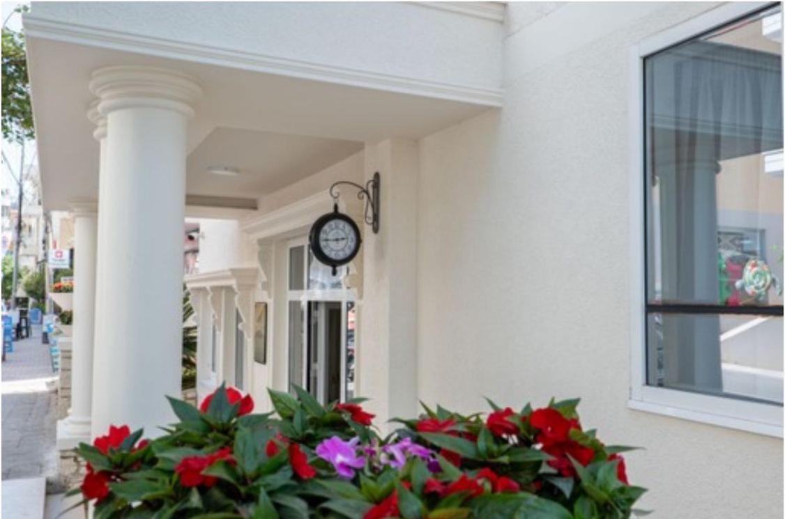 Ami Mar Hotel Σαράντα Εξωτερικό φωτογραφία